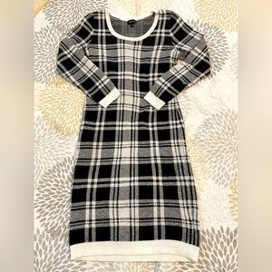 Torrid 00 Black and White Plaid Sweater Dress